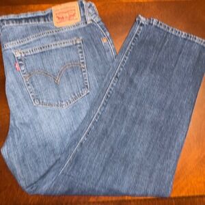 Levi Women's Boyfriend Baggy Straight Medium Wash Blue Jeans Size 32 SEE NOTES